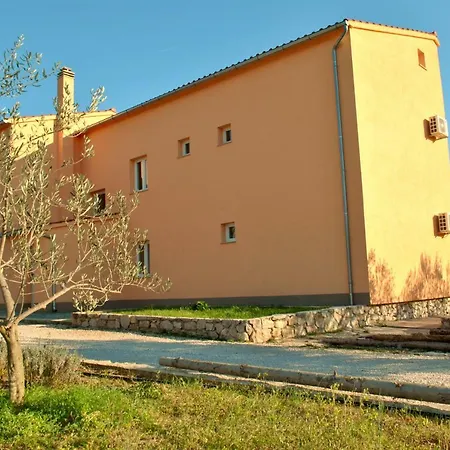 Bambolina I Zala * Vodice