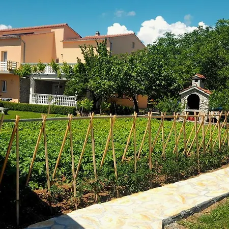 Apartment Natalija I Zala